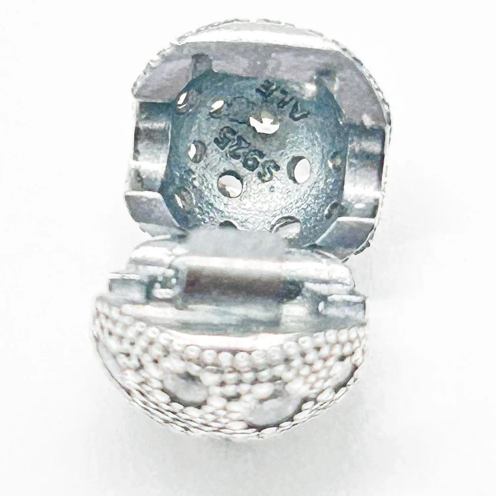 NWOT Pandora moments compatible white zirconia clasp charm, Sterling silver - Picture 5 of 9